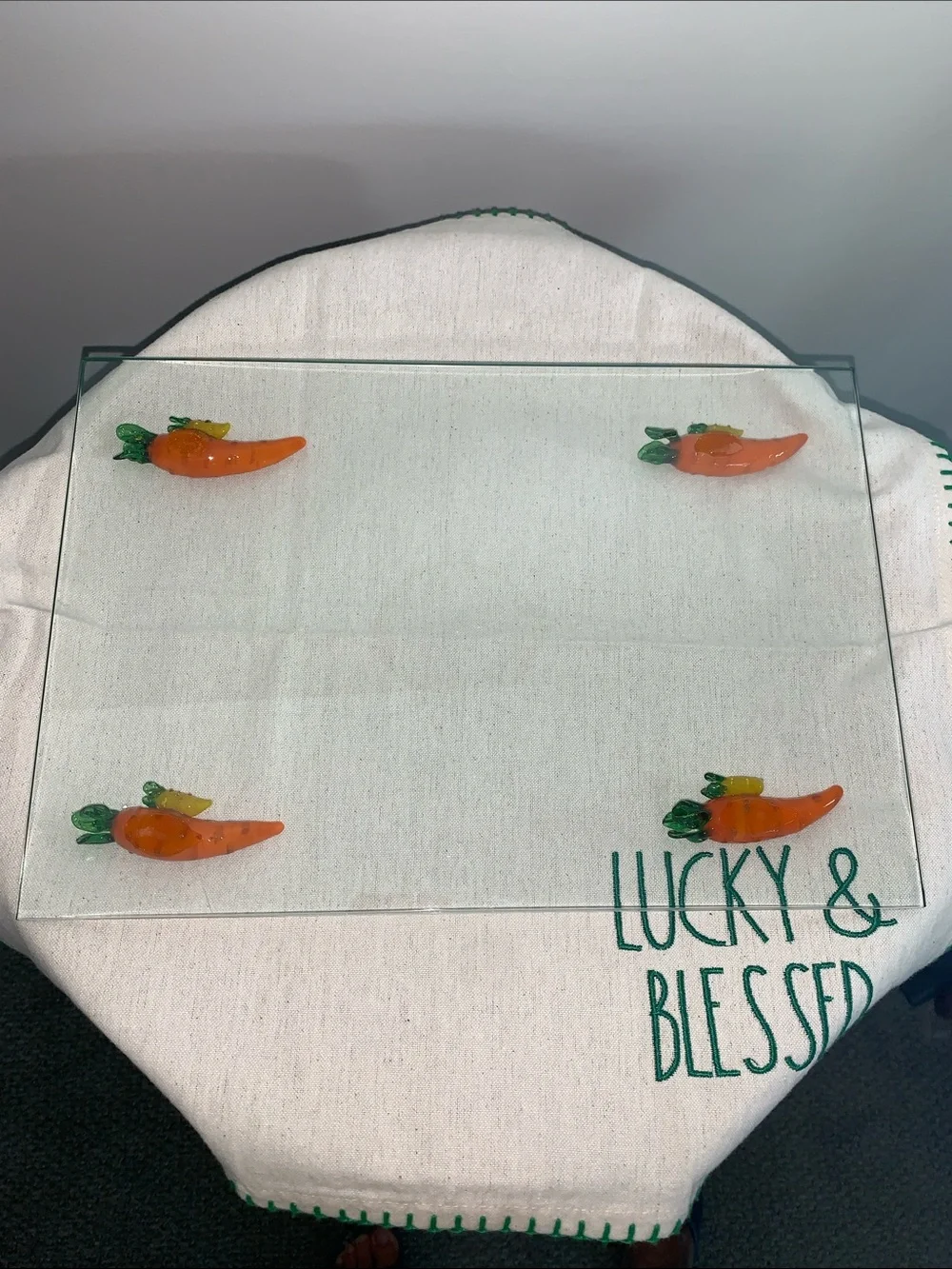 Novelty Clear Glass Serving Platter w/ 4 Carrot Feet Accents STUNNING